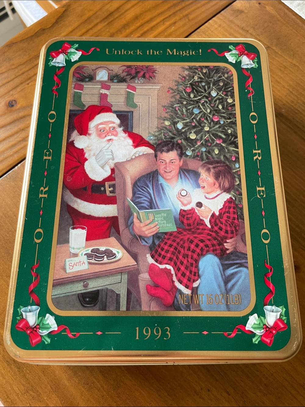 Collectible Nabisco Oreo Holiday Tin with Vintage Santa Illustration - 1993